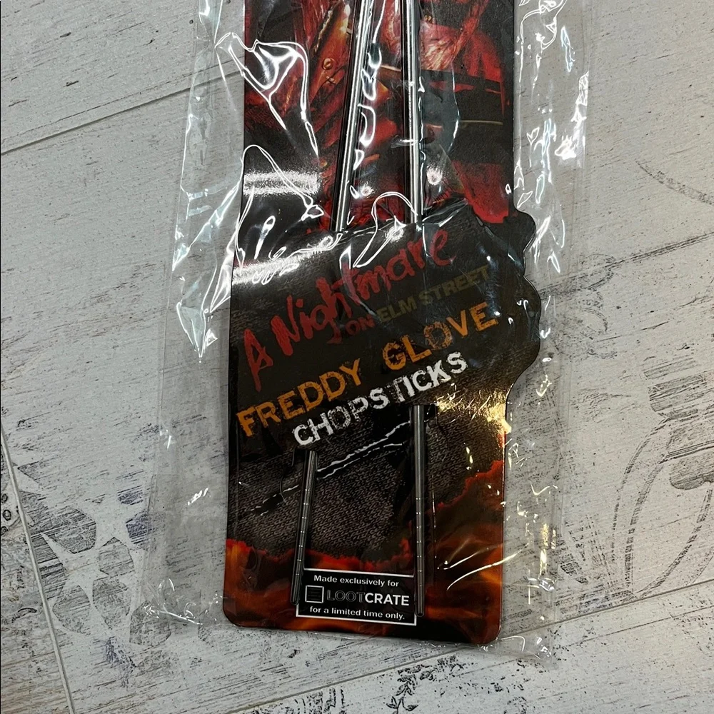 Loot Crate A Nightmare On Elm Street Freddy Glove Chopsticks